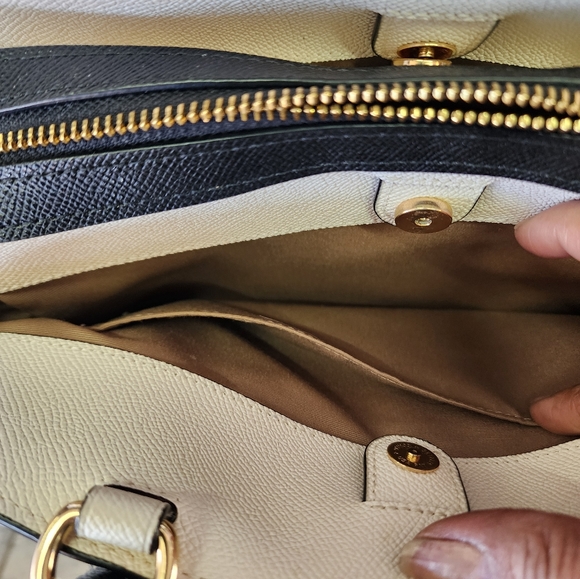 Tri-Color/Colorblock Coach “Lillie” Carryall Bag - Picture 9 of 12